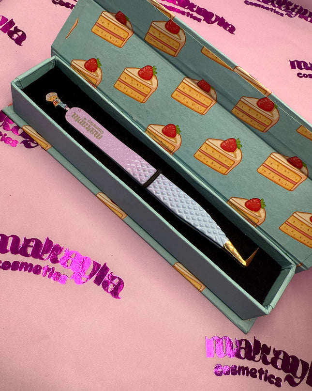 🎂 Angel Cake Duo Tweezers + Luxury Box – Strawberry Shortcake Collection