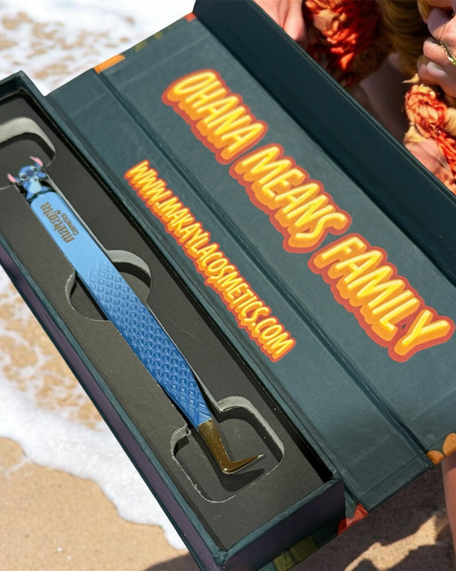 🩵 Stitch tweezer + box