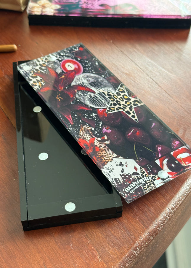 LIMITED EDITION Tweezer box/tile