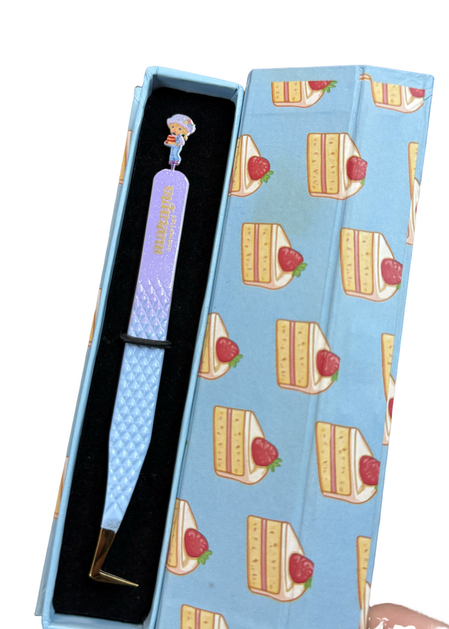 🎂 Angel Cake FIBER TIP Tweezers + Luxury Box – Strawberry Shortcake Collection