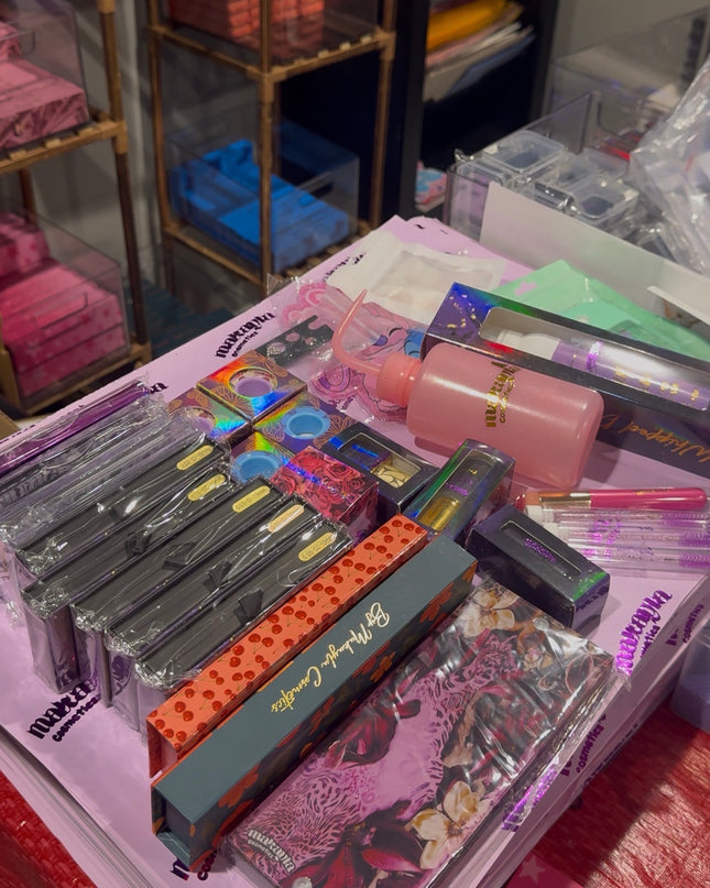 DELUXE kit! Valued $500+ saves $225